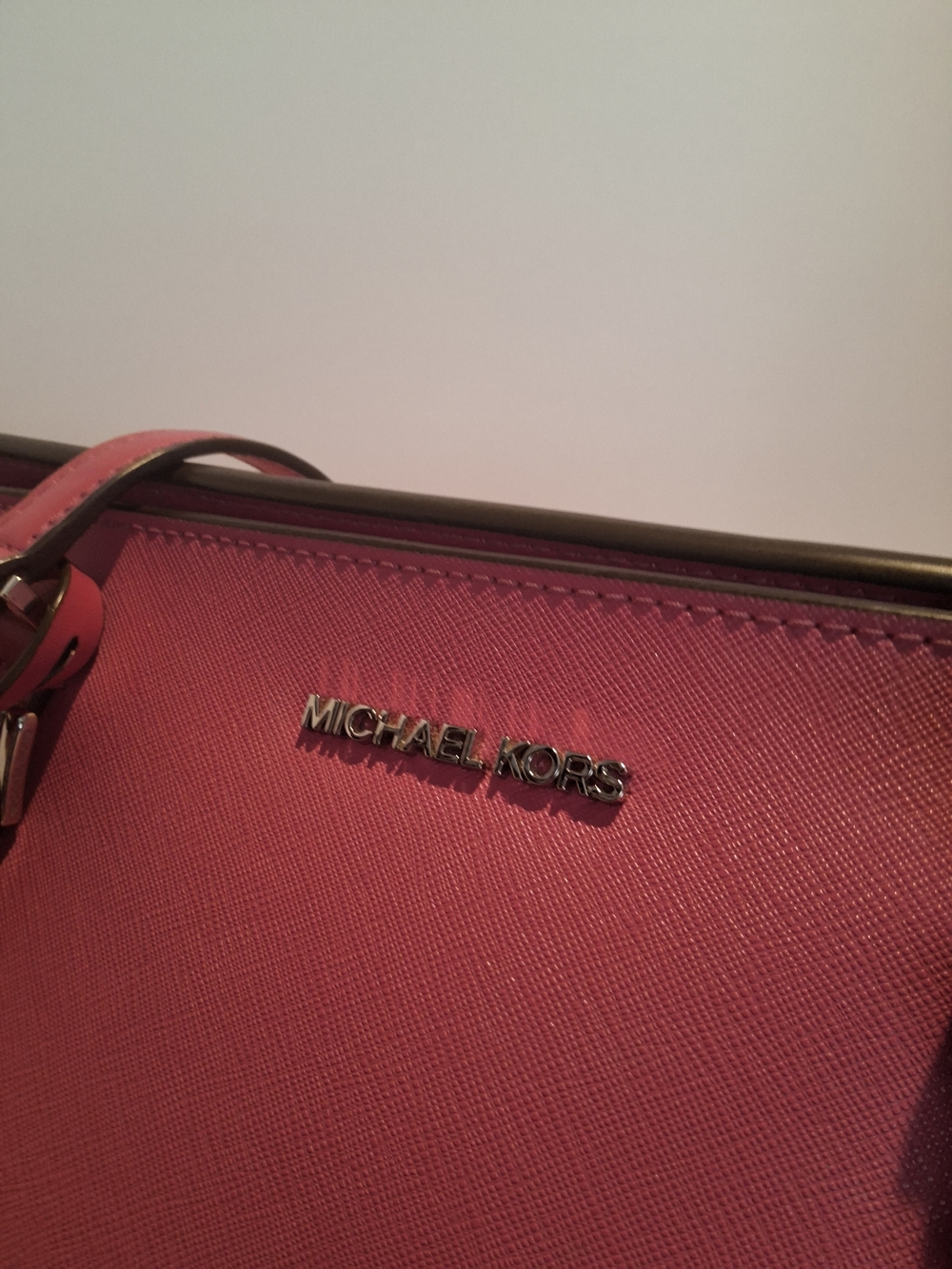 Michael Kors Pink Saffiano Leather Tote Bag - Picture 3 of 16